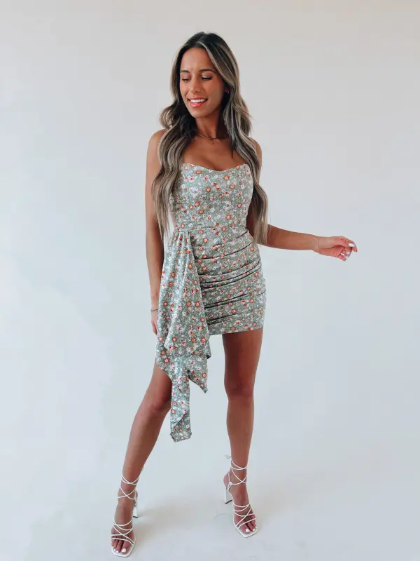 Skylah Floral Strapless Dress