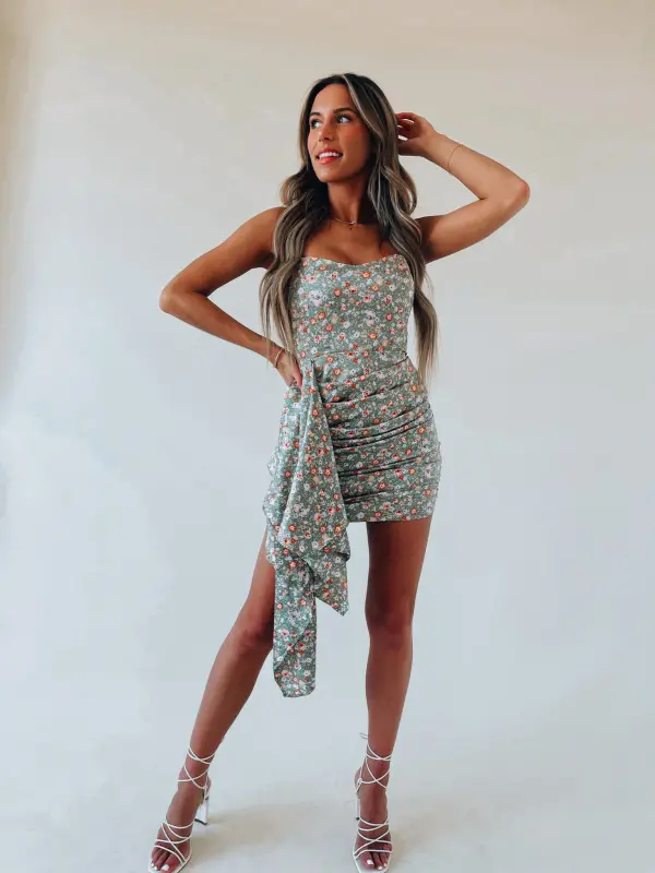 Skylah Floral Strapless Dress