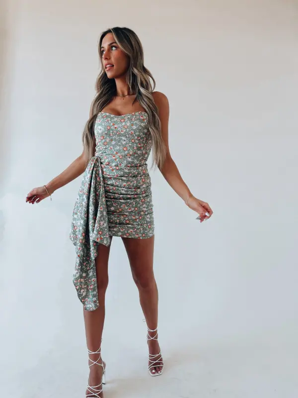 Skylah Floral Strapless Dress