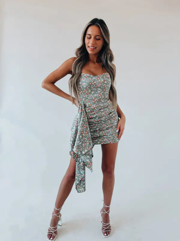 Skylah Floral Strapless Dress