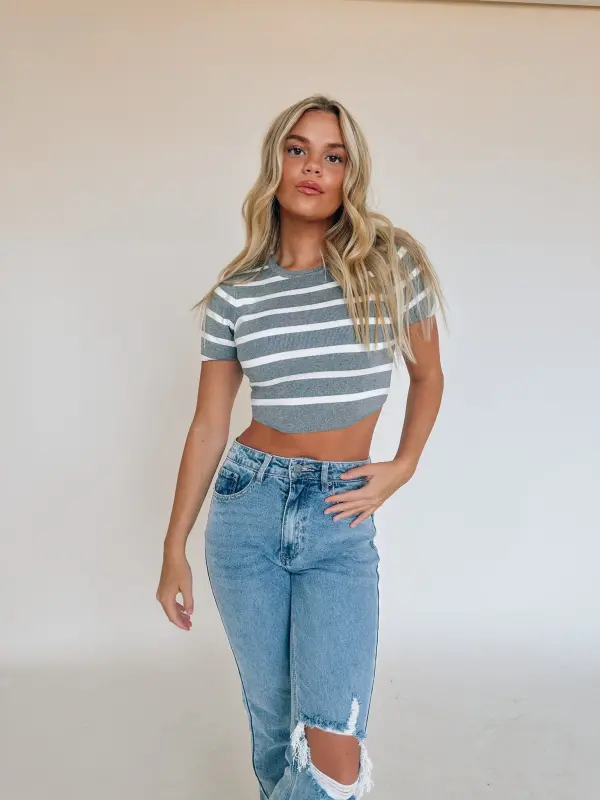 Shelbe Striped Cropped Shirt